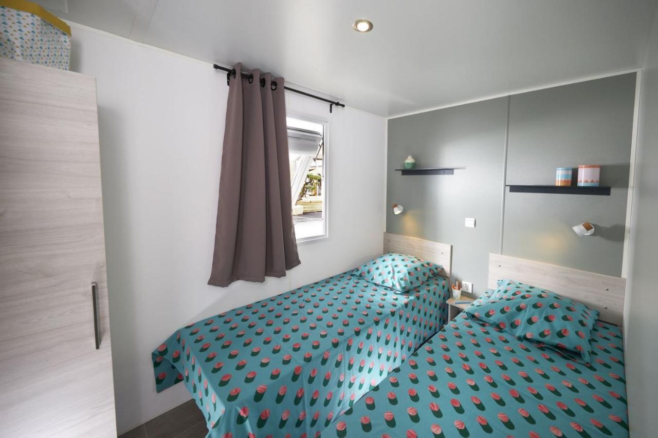 Les Chapelains Hotel Saillans  Luaran gambar